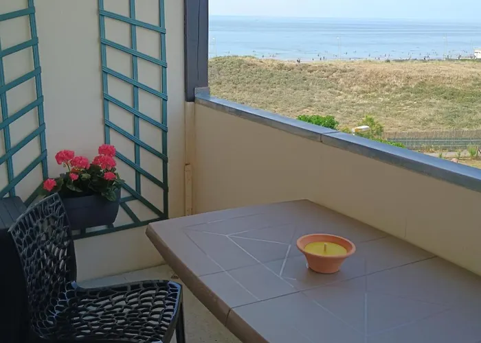 Lägenhet Bord De Plage, Thalasso Et Vue ! *